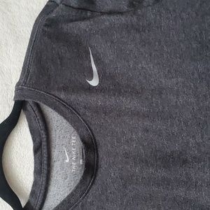 NIKE | The Nike Tee Dri-Fit Shirt Adult Mens Size Large Dark Grey